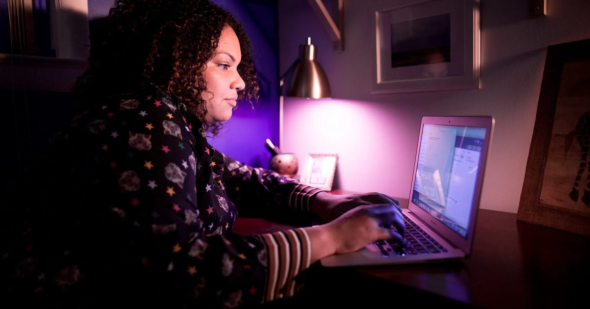 34906 avoid generic greetings